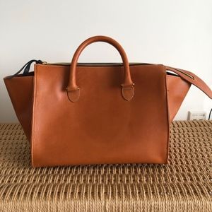 Clare V. / Vivier Sandrine Honey